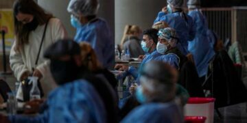 Reportaron 35 muertos y 2.332 nuevos contagios de coronavirus