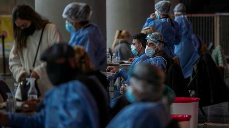 El país volvió a superar el récord de contagios: reportaron 134.439 casos y 52 fallecimientos