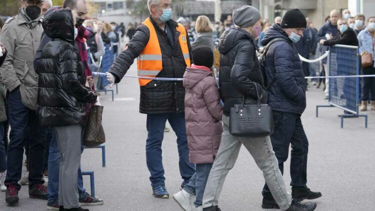 Alertan un retraso en la vacunación de países europeos