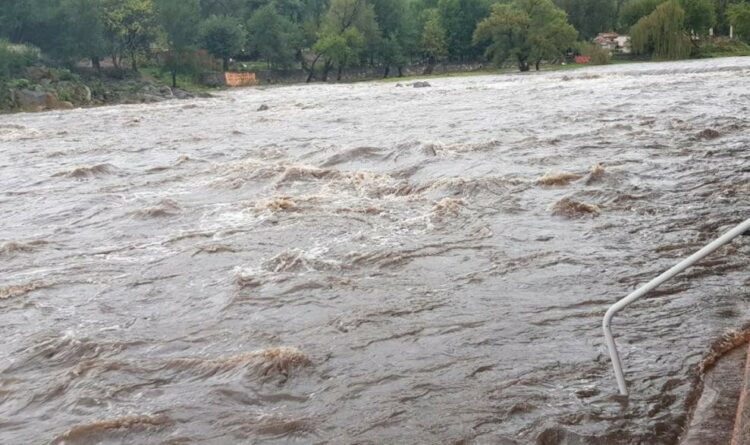 Tras la tormenta, piden precaución ante la crecida de ríos serranos