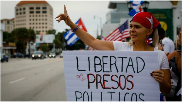 Fuerte tensión en la nueva jornada de protesta en Cuba