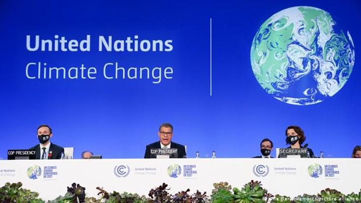 La cumbre COP26 cerró con un pobre compromiso climático