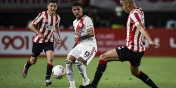 Estudiantes y River igualaron en un partidazo