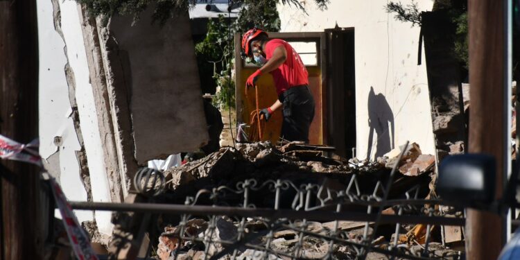 Dos tanques de acetileno habrían provocado la explosión en Marqués Anexo