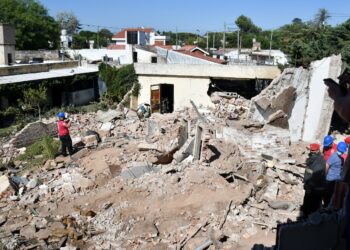 Dos tanques de acetileno habrían provocado la explosión en Marqués Anexo