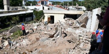 Dos tanques de acetileno habrían provocado la explosión en Marqués Anexo