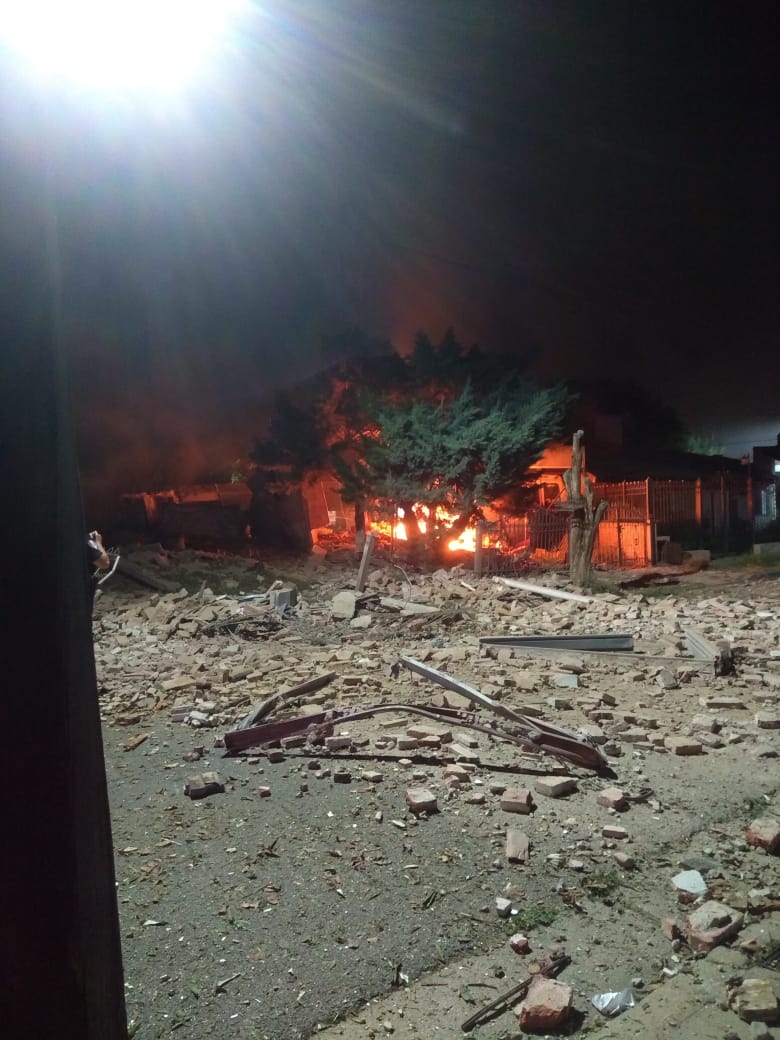 Dramática explosión de una vivienda en barrio Marqués de Sobremonte