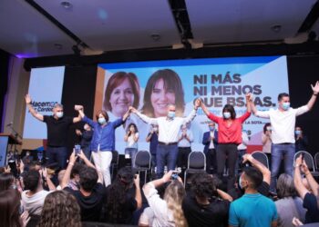 Schiaretti: “Los dos cultores de la grieta chocaron el país”