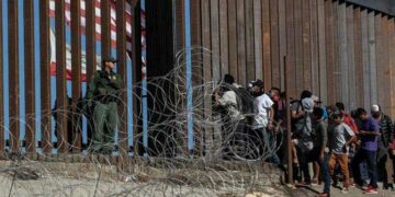 Los obispos americanos exigen trato respetuoso a los migrantes