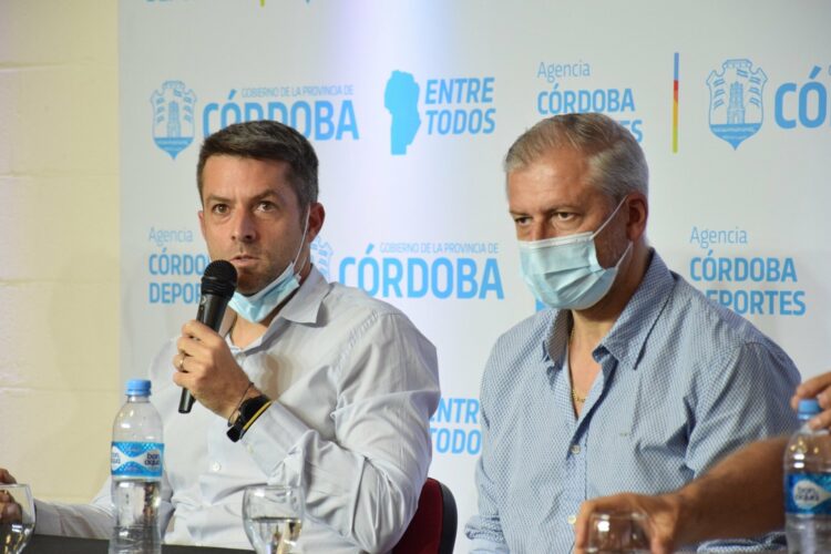 Se presentaron los tres torneos ITF