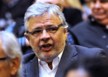 Beneficiaron con libertad condicional al ex funcionario Juan Pablo Schiavi