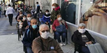 Las jubilaciones rozan la línea de pobreza