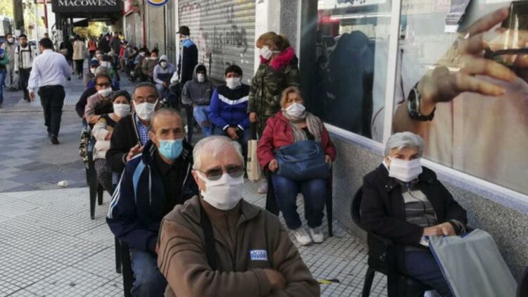 Las jubilaciones rozan la línea de pobreza