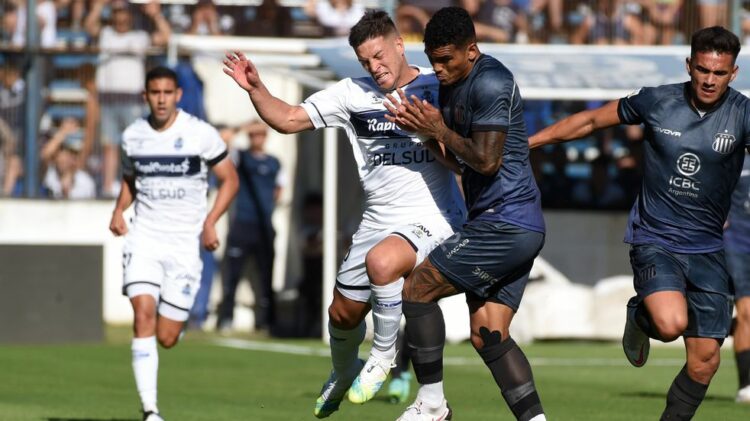 Talleres perdió y River quedó a un punto de ser campeón