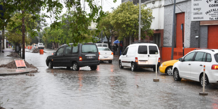 Fuertes lluvias y tiempo inestable en la Ciudad