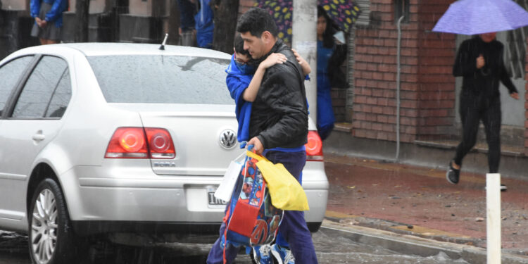 Fuertes lluvias y tiempo inestable en la Ciudad