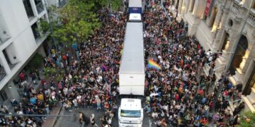Se realizó la Marcha del Orgullo con reclamos por el cumplimiento de legislaciones nacionales