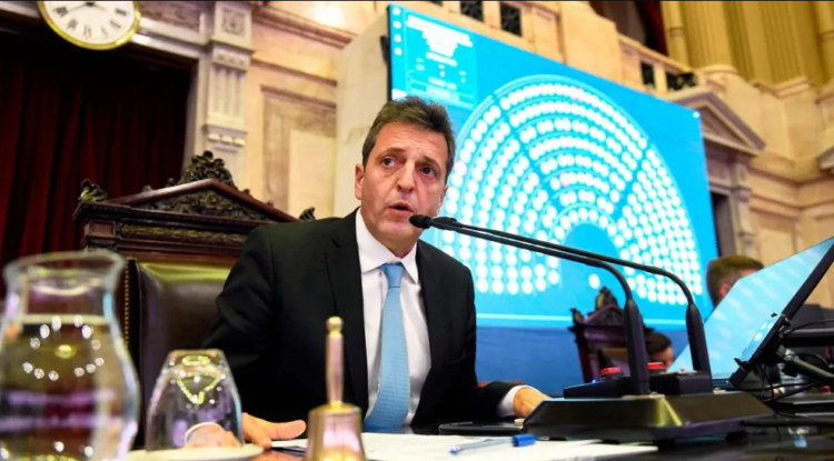 Massa propuso discutir una nueva ley de alquileres