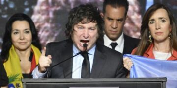 Luego del incidente en su búnker, Milei avaló la portación de armas