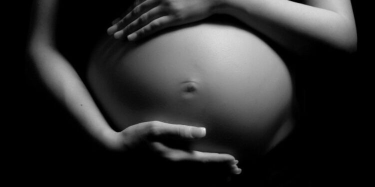 Reproducción humana asistida de gestación por sustitución
