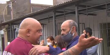 Despiden a un municipal que agredió a periodistas