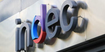 La inflación de octubre llegó a 3,5% y acumuló un 52,1% de aumento interanual