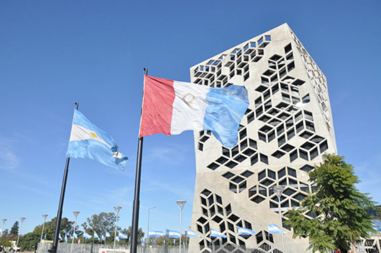 Schiaretti pide a la Anses 29.000 millones de pesos