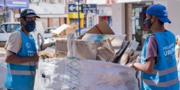 Destacan el valor de los recicladores urbanos