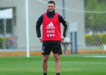 Argentina comenzó a trabajar para la doble fecha