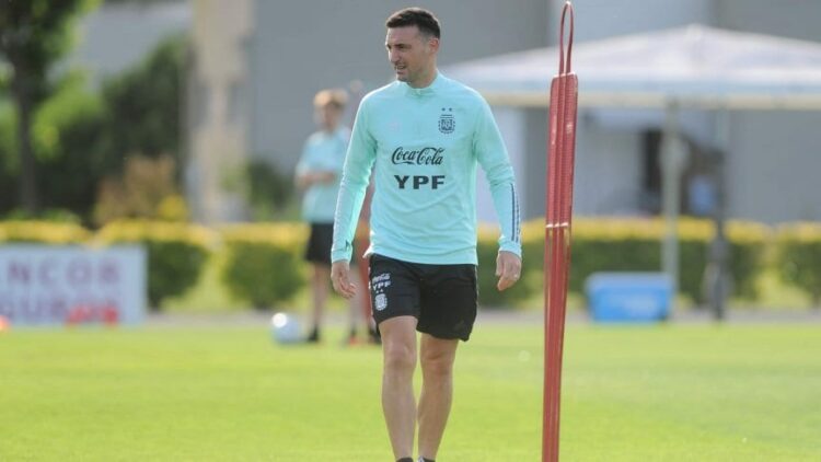 La probable formación de la Selección Argentina para jugar con Uruguay