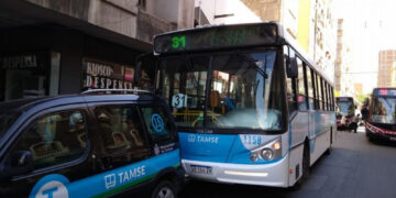 Chocaron dos colectivos en el centro de Córdoba: hay 5 heridos