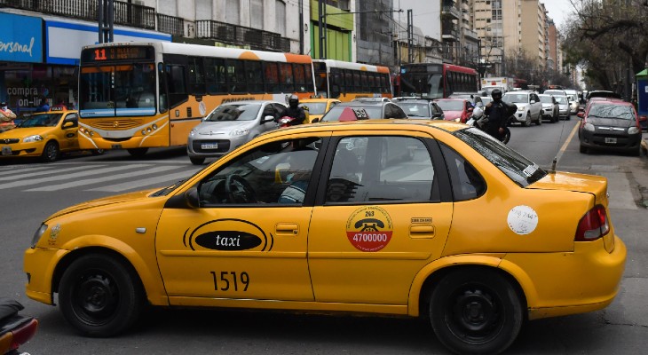 El municipio sortearía 2.000 nuevas licencias para taxis