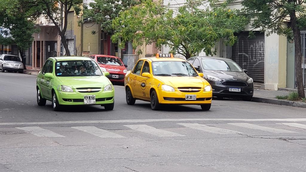 El Municipio envió el proyecto para sortear 4.000 chapas de taxis y remises