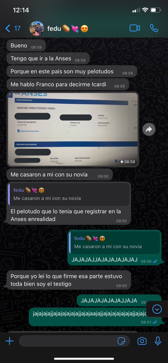Fue como testigo de casamiento, pero lo casaron con la novia de su amigo