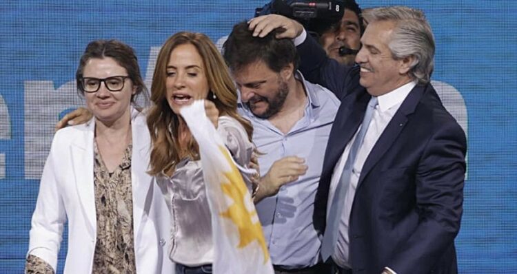 El FdT acortó la diferencia en Buenos Aires