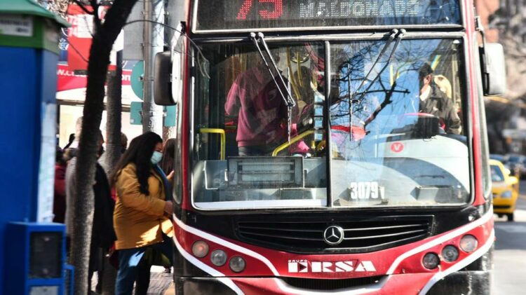 Mañana no habrá transporte urbano en Córdoba