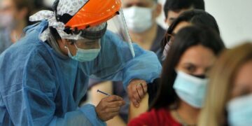 Reiteran que la vacunación para estudiantes es optativa