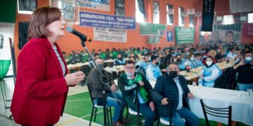 Vigo cuestionó a los candidatos comprometidos con la grieta