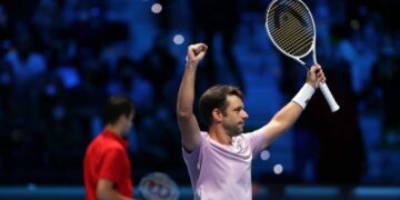 Zeballos volvió a ganar y está a un paso de las semifinales