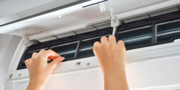 Especialistas sugieren utilizar aires acondicionados con ventilación