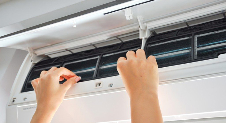 Especialistas sugieren utilizar aires acondicionados con ventilación
