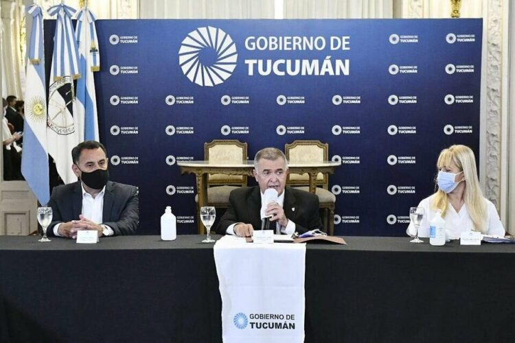 Tucumán se convirtió en la primera provincia en aplicar el pase sanitario