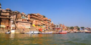 Benarés, la ciudad que es un paraíso vegetariano y donde la carne está prohibida