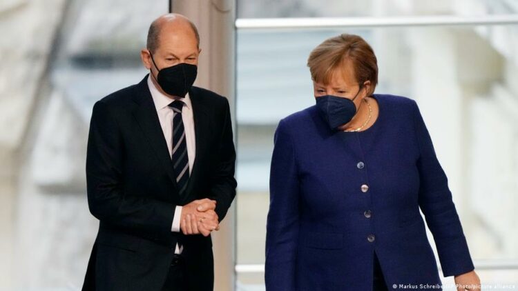 Alemania prohíbe actividades públicas a quienes no se hayan vacunado contra el Covid