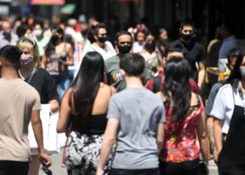 Nuevo pico de contagios: reportaron más de 20.000 casos positivos