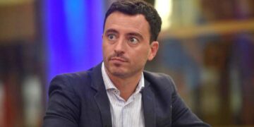 Un nuevo bloque radical será liderado por De Loredo en Diputados