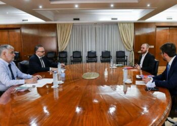 Vizzotti aseguró que es «inevitable» que la variante Ómicron se propague en la Argentina