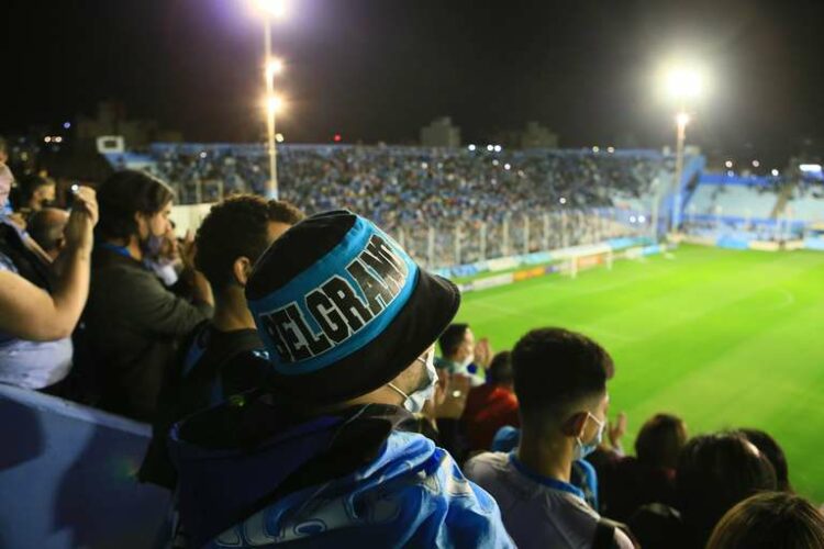 Llamado a los “Piratas”: comenzó la venta de abonos para socios en Belgrano