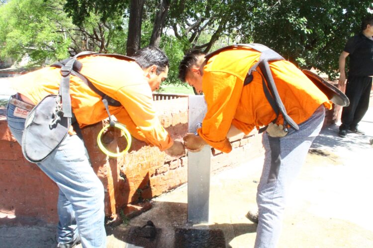 Hidratarse, una costumbre fundamental en estos días de calor