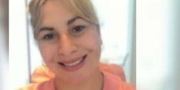 Buscaban a una mujer y su cuerpo apareció envuelto en una bolsa